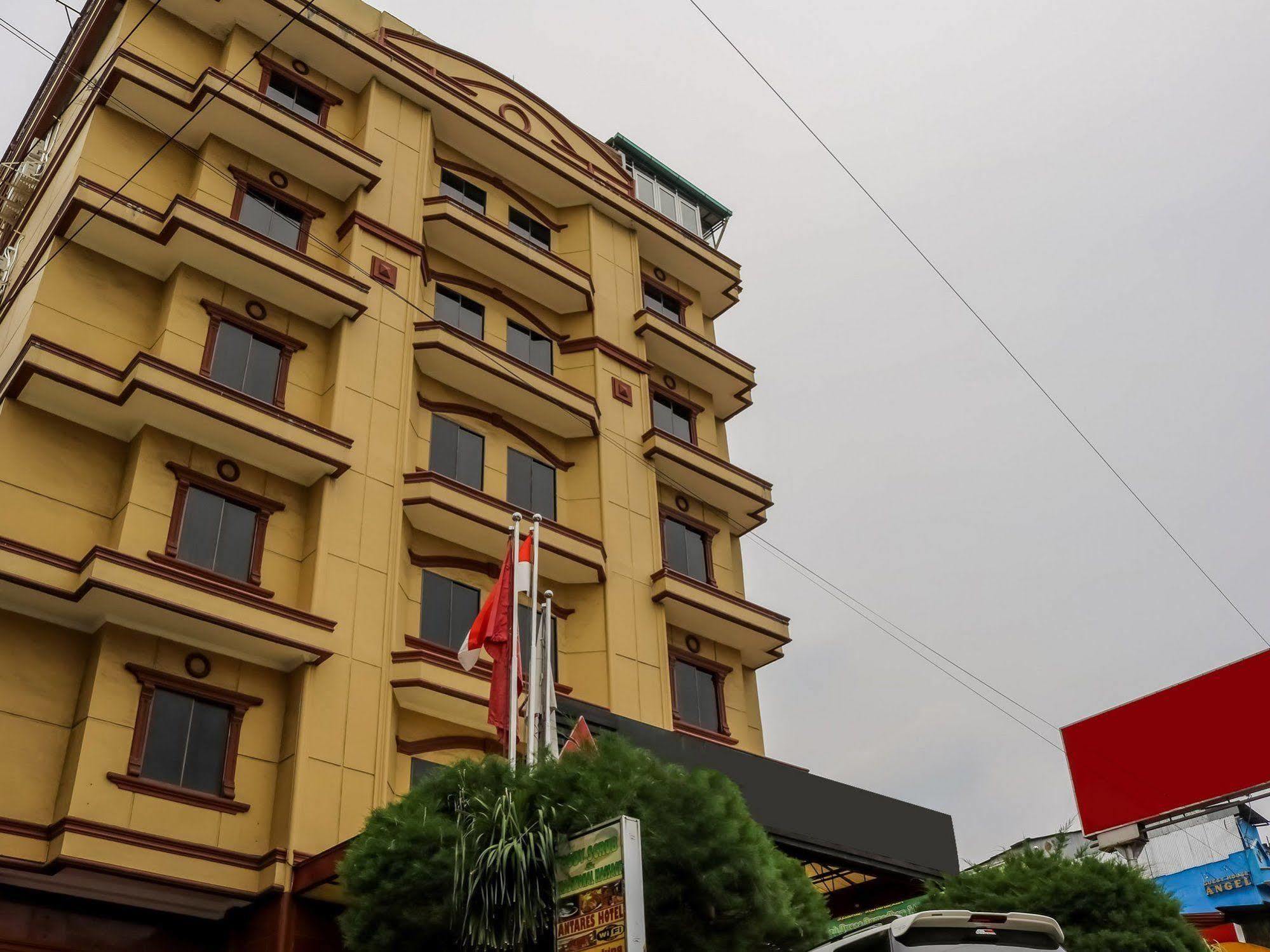 Antares Hotel Медан Экстерьер фото