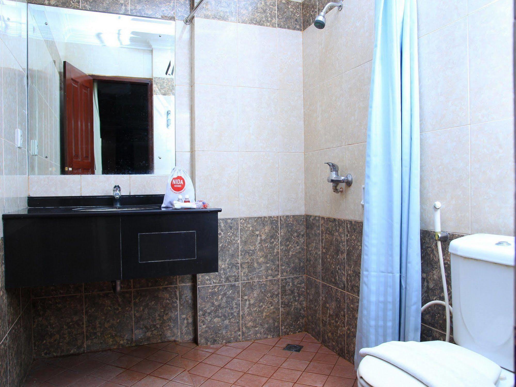 Antares Hotel Медан Экстерьер фото